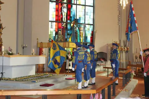 Fahnenweihe an Fronleichnam 2012, Foto 6