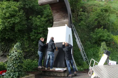 Oberwalliser Tambouren- und Pfeiferfest in Bürchen 2015, Aufbauarbeiten, Foto 4